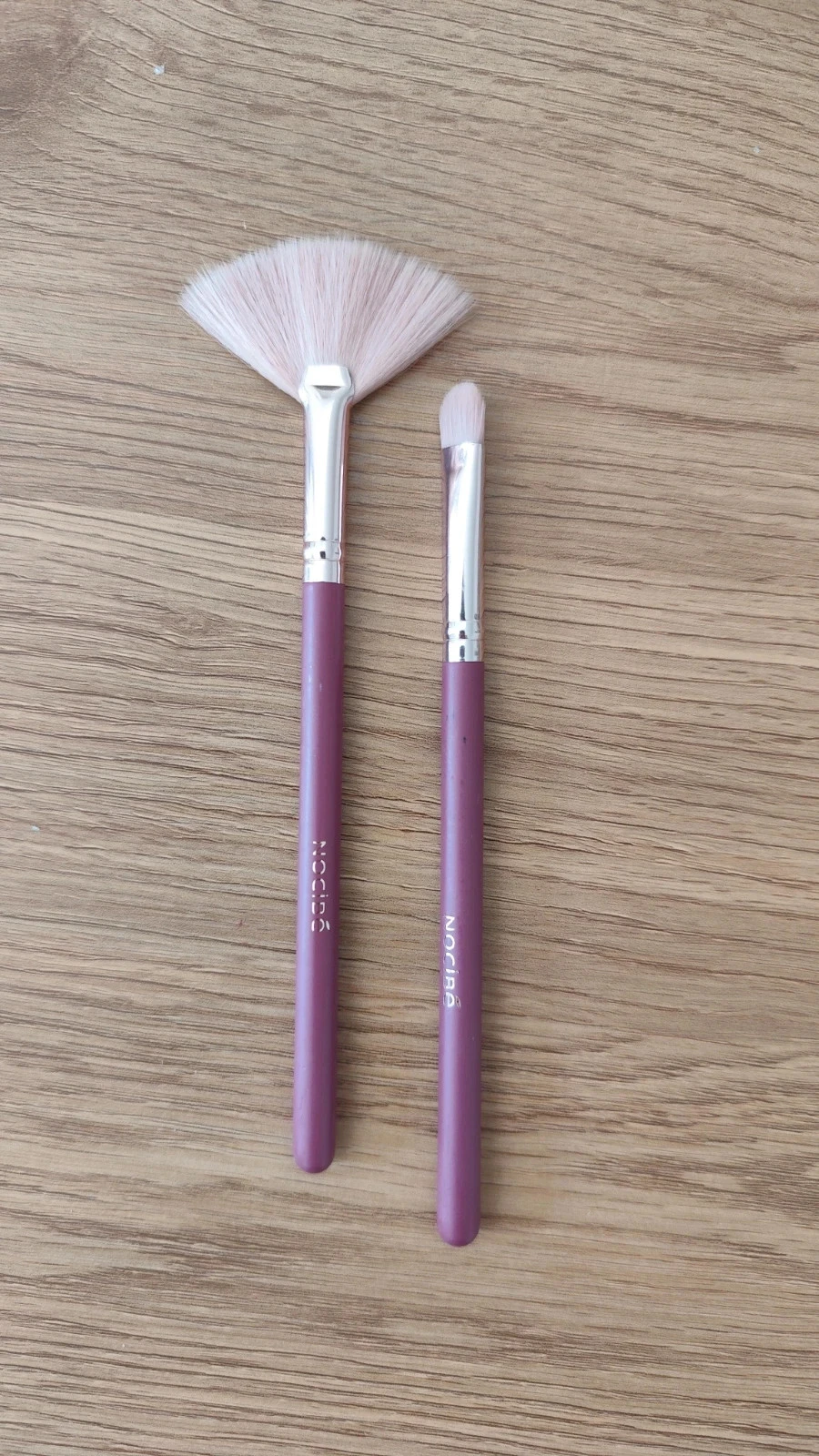2 pinceaux de maquillage yeux et teint neuf - Nocibé